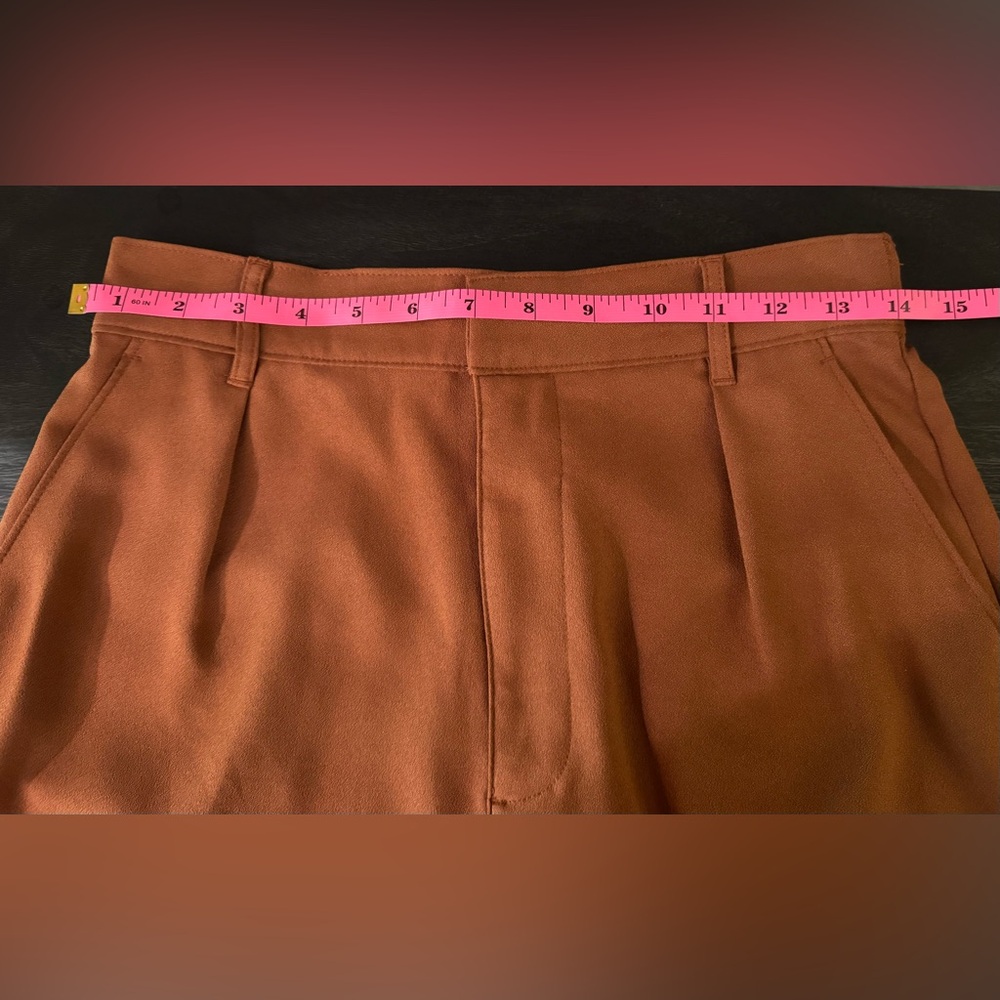 Abercrombie & Fitch High Waisted Tailored Shorts, Rust/Burnt Orange, Size Small - Picture 5 of 7